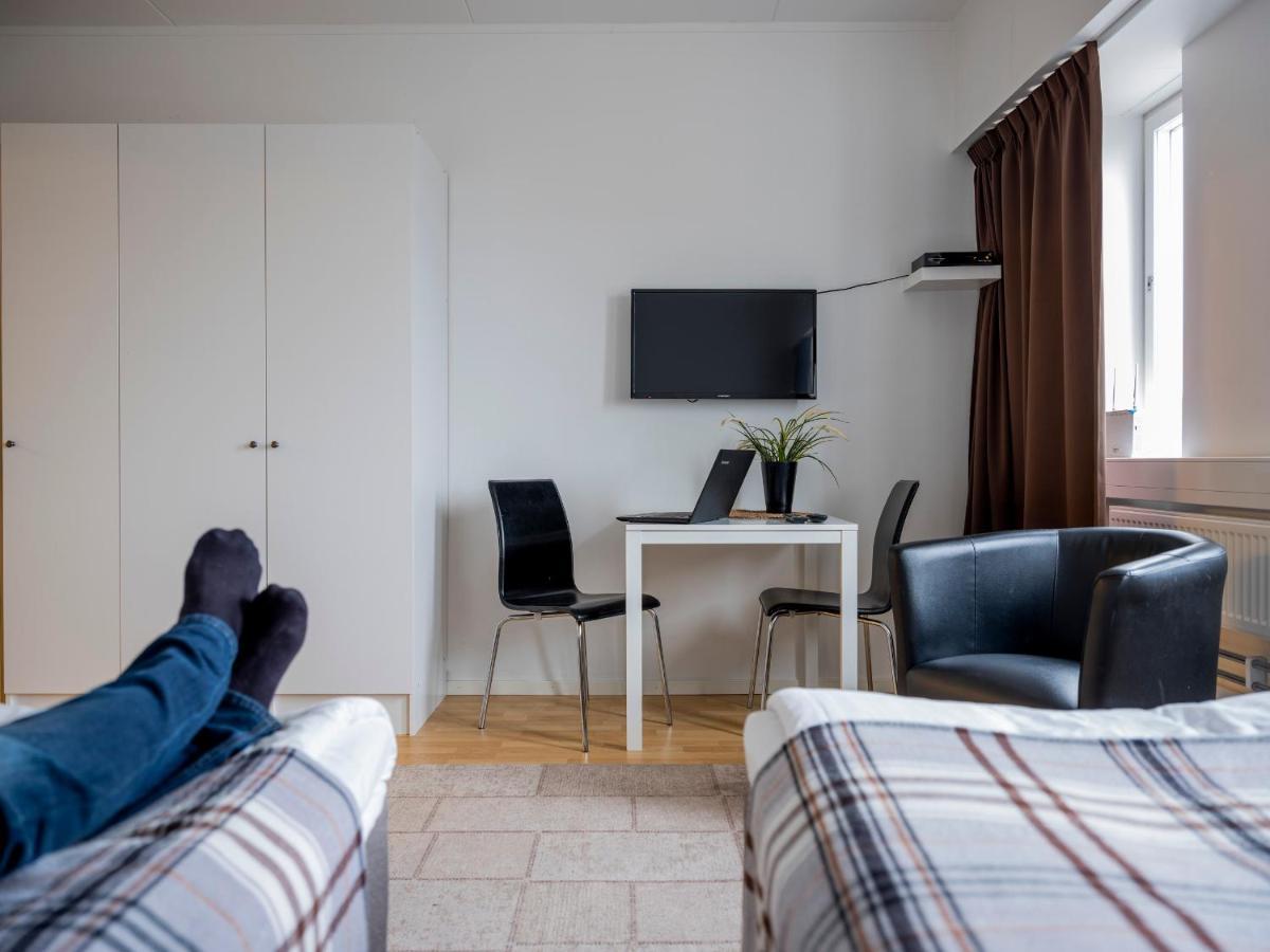 Slagsta Gate Hotell Fittja Extérieur photo