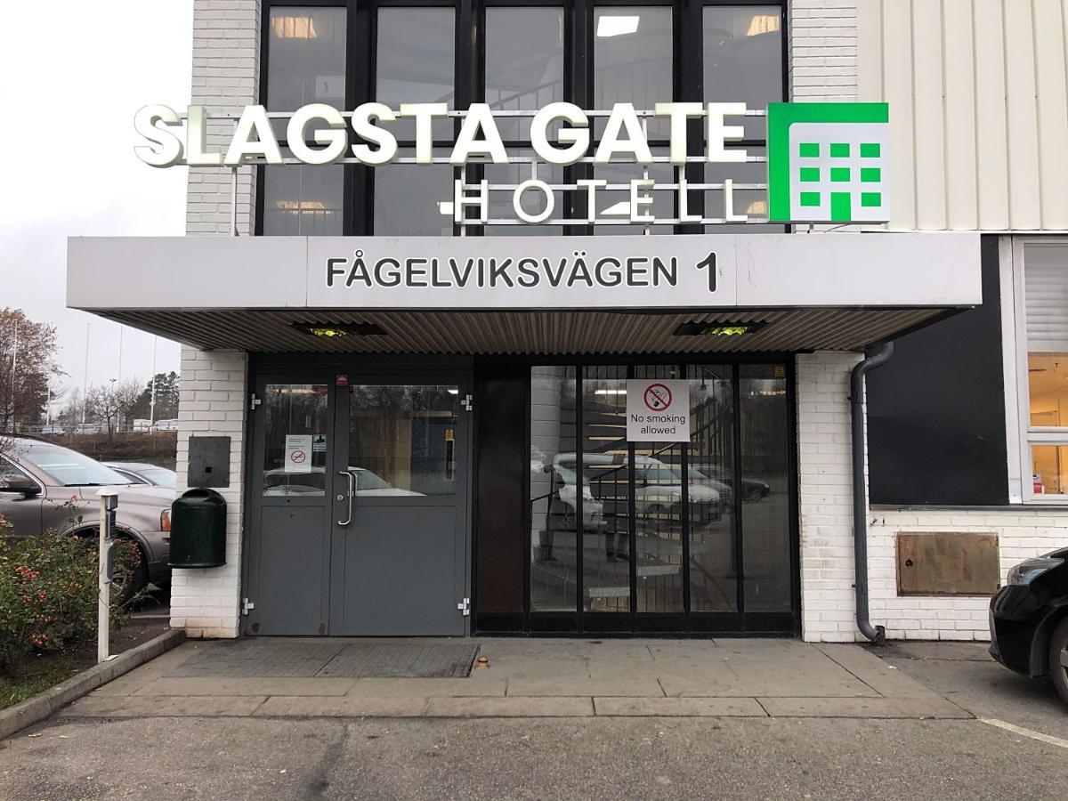 Slagsta Gate Hotell Fittja Extérieur photo